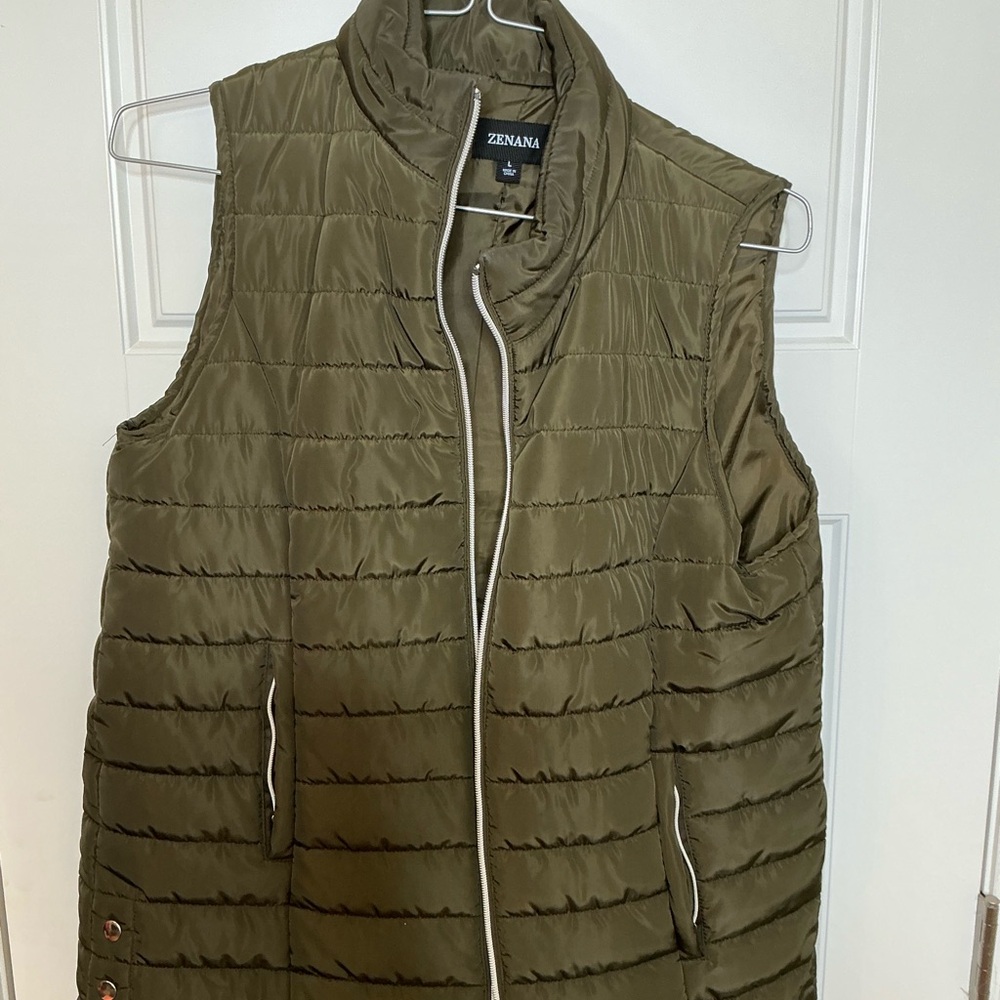 Zenana Outfitters Khaki Puffer Vest
